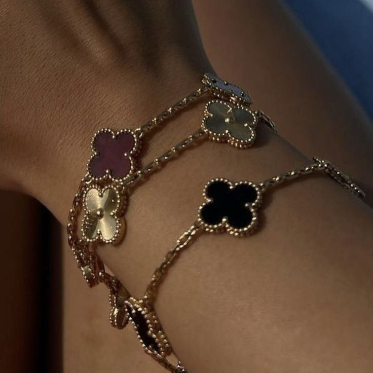 Trinity Gold Clover Bracelet