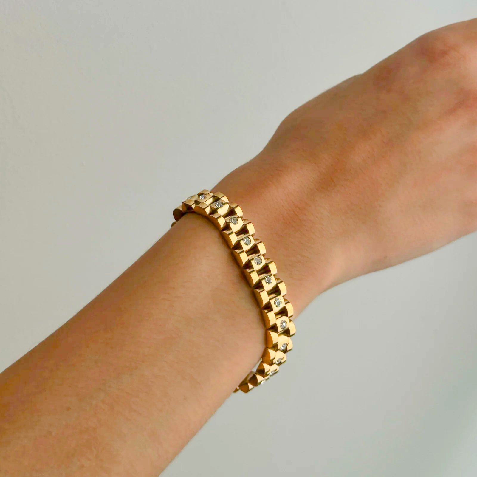 Goldenes Uhrenarmband