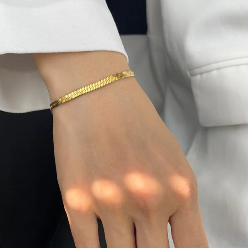 Ellaine Gold Fischgrätenarmband