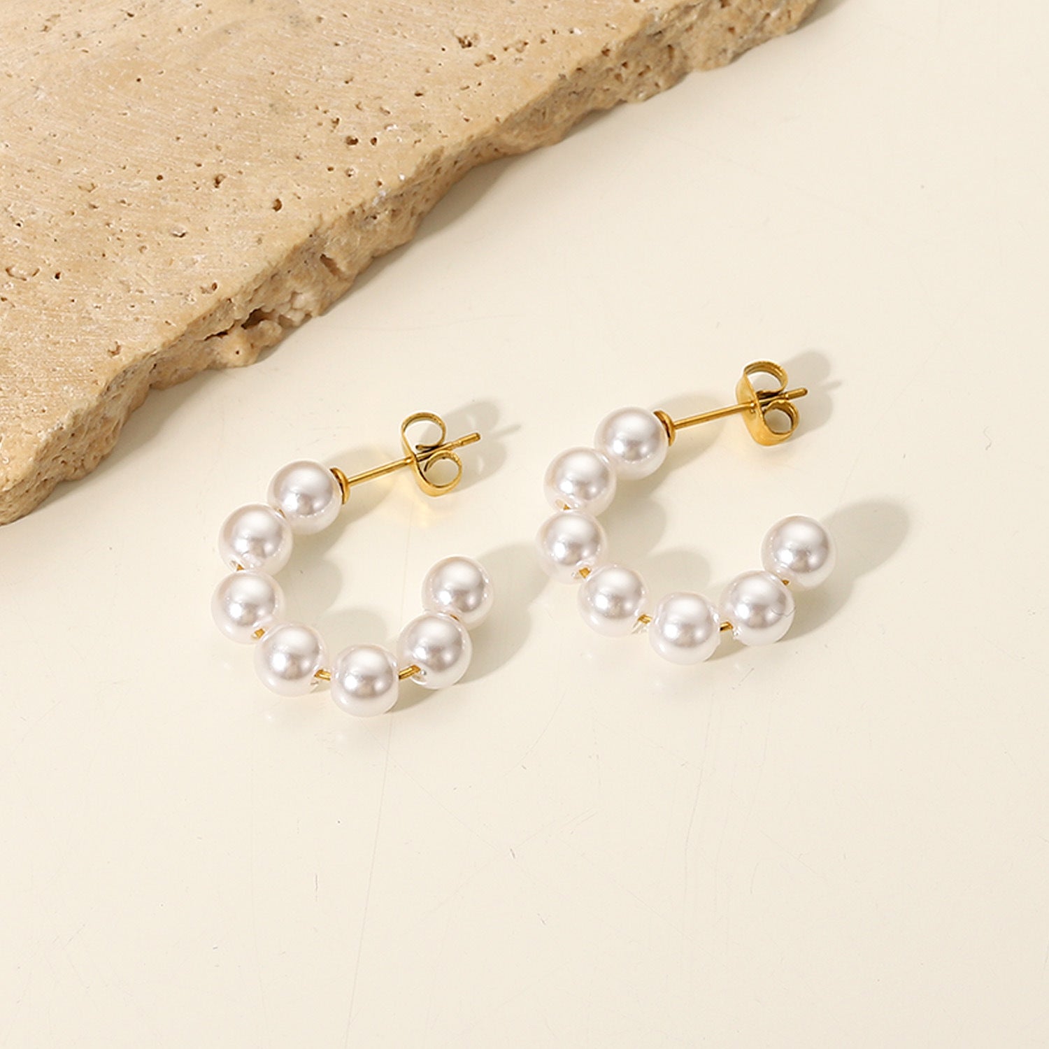 Nina Pearl Earrings