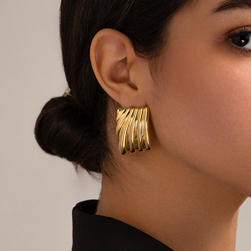 Alisa Gold Earrings