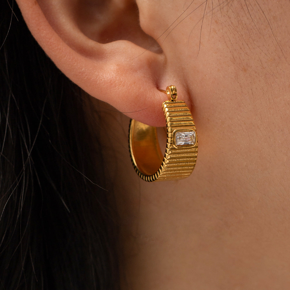 Carole Gold Hoop Earrings