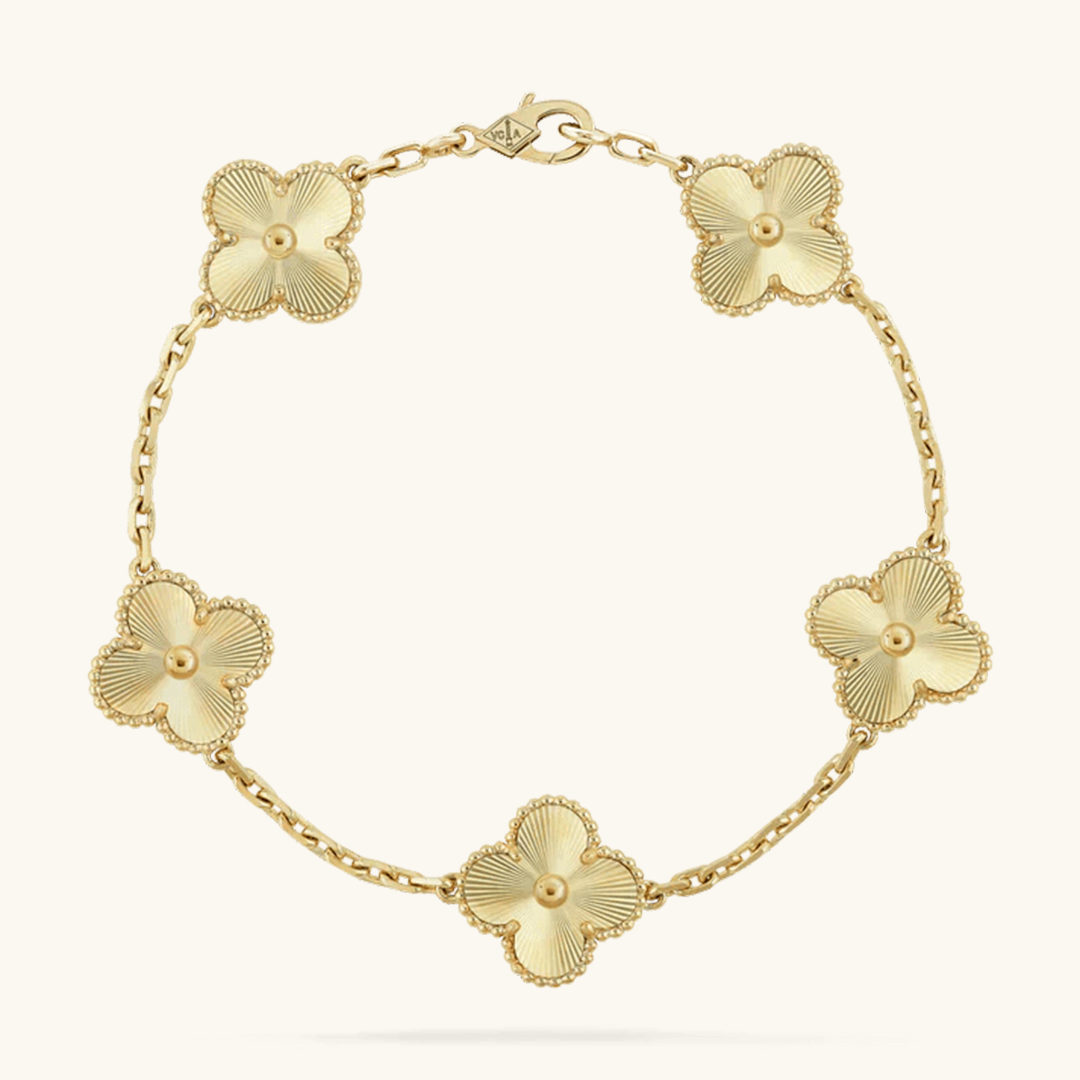 Trinity Gold Clover Bracelet