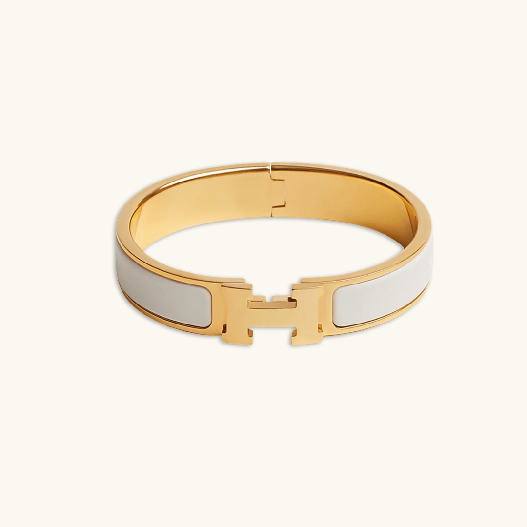 Helene Elegant Gold Bracelet